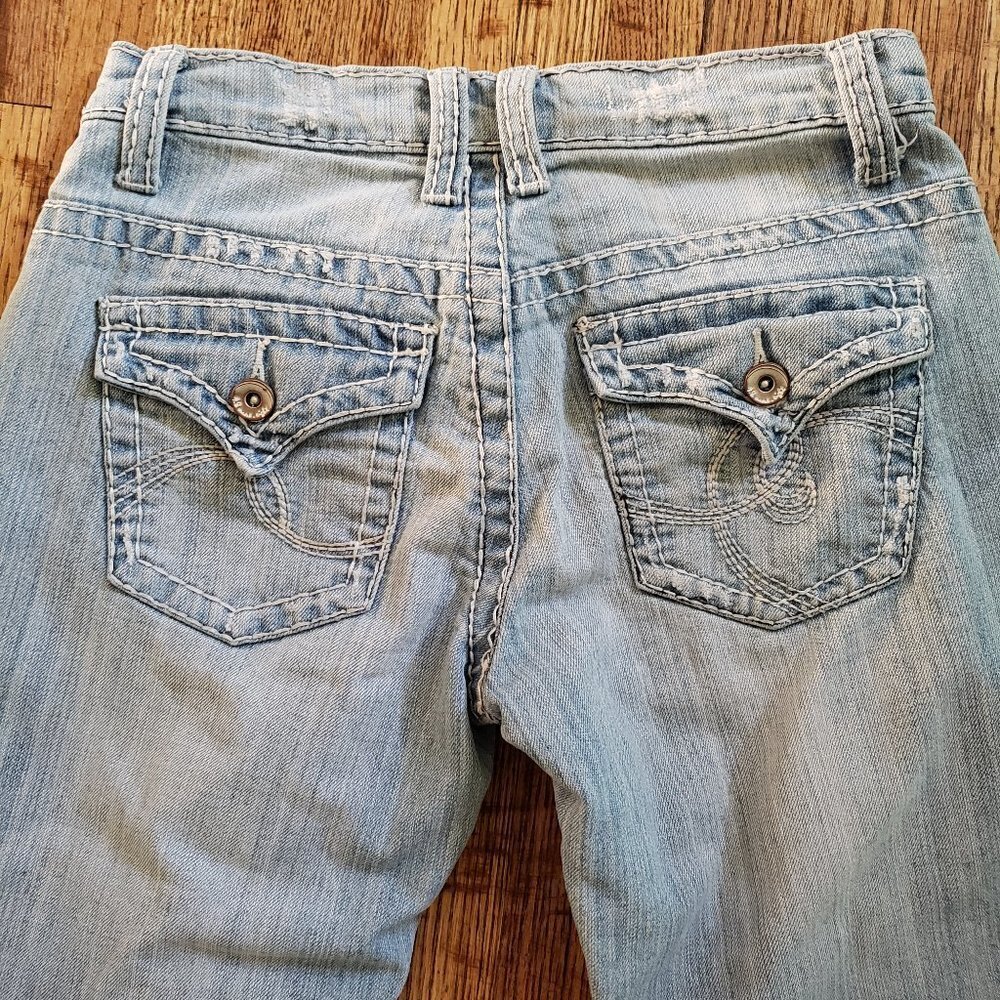 Nine Point Eight Jeans - Picture 5 of 7